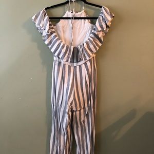 Long pant/ off the shoulder/ neck tie romper